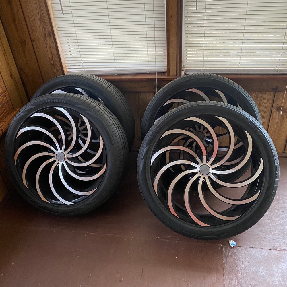 22in Rims and tires